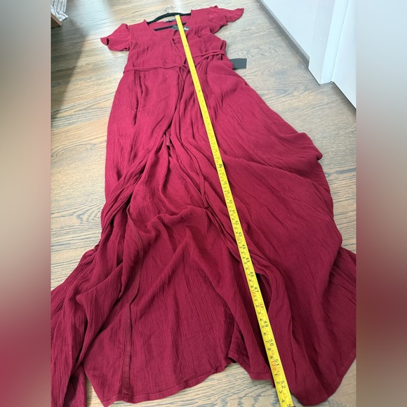 NWT Lulu's Heart of Marigold Burgundy Wrap Maxi Dress with fluttery sleeves. M. - Picture 9 of 9